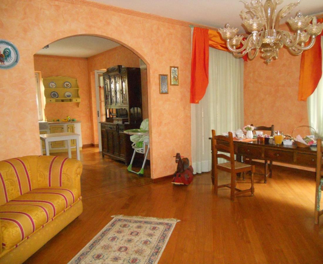 Beb Villa Aurora Carmagnola Værelse billede